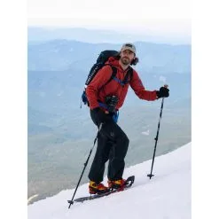 Atlas Helium BC Snowshoes 8 Atlas Helium BC Snowshoes -Tubbs Sales atlas 2021 helium bc lifestyle 1