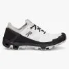 On Cloudventure Peak Women Clearance -Tubbs Sales cloudventure peak 2 fw19 white black w g1