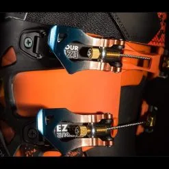 La Sportiva Synchro -Tubbs Sales la sportiva la sportiva synchro other gear 17597707813013